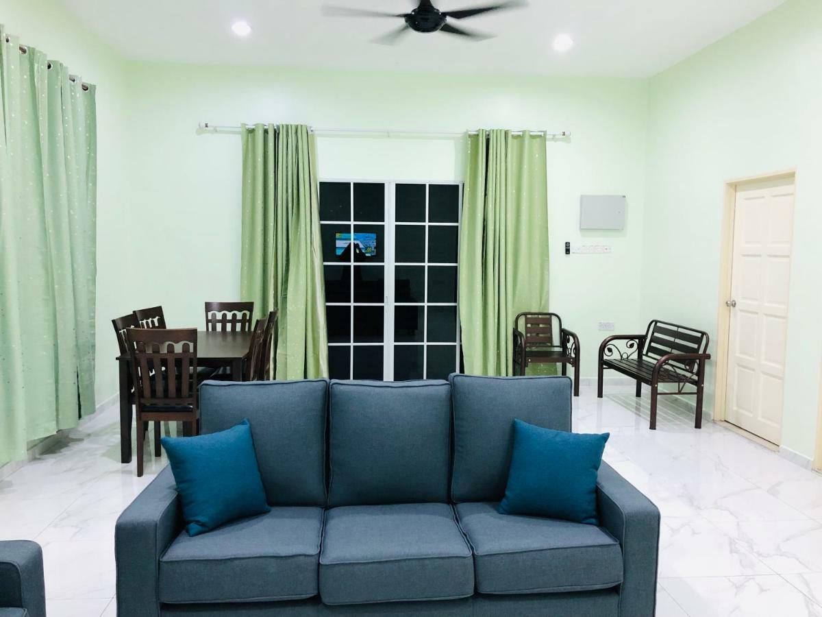 Atocha Homestay - Terong@Taiping Kampong Salak Buitenkant foto