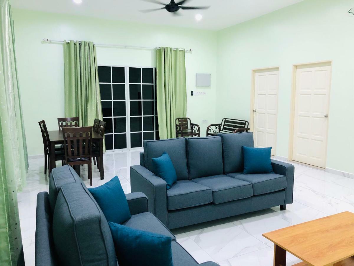 Atocha Homestay - Terong@Taiping Kampong Salak Buitenkant foto