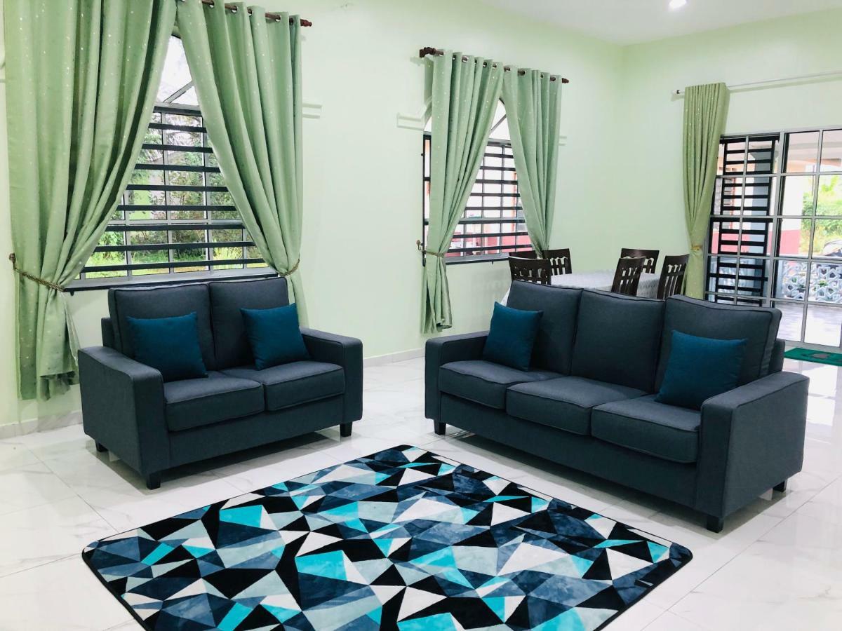 Atocha Homestay - Terong@Taiping Kampong Salak Buitenkant foto